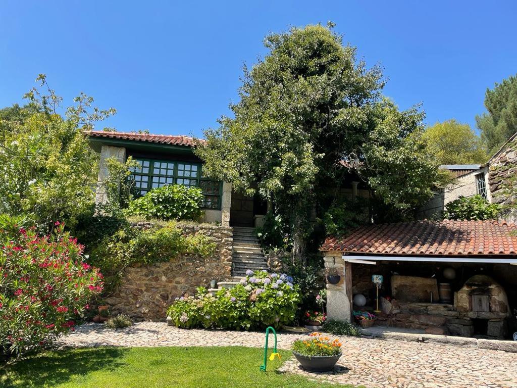 Casa Da Pedra - Turismo Rural Bragado Room photo